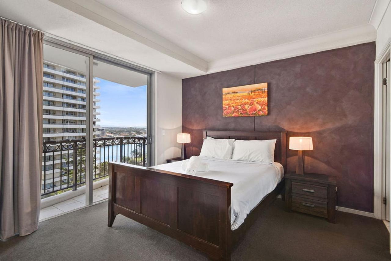 The Towers Of Chevron Renaissance - Holidays Gold Coast Bagian luar foto